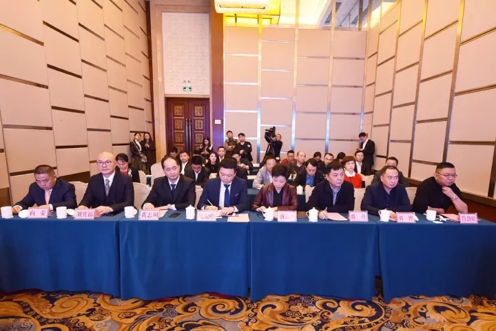 14.webp.jpg 14.webp.jpg