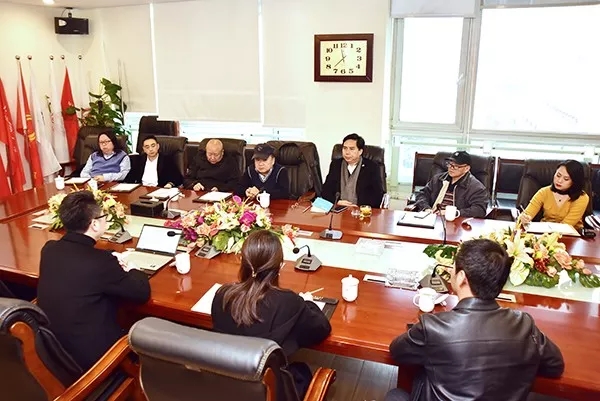 640.webp (8).jpg 640.webp (8).jpg