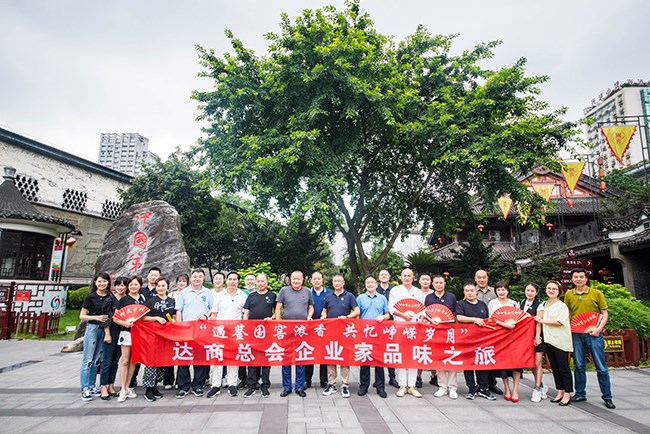 XLG_5315.jpg XLG_5315.jpg