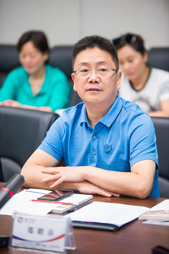 XLG_6185.jpg XLG_6185.jpg