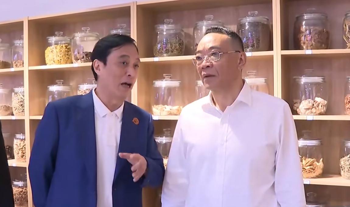 图片5.jpg 图片5.jpg