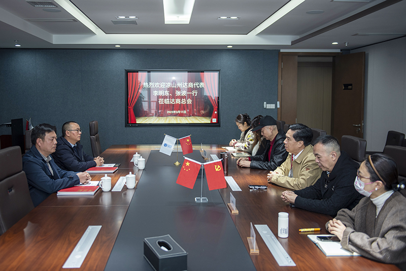 _DSC4002.jpg _DSC4002.jpg