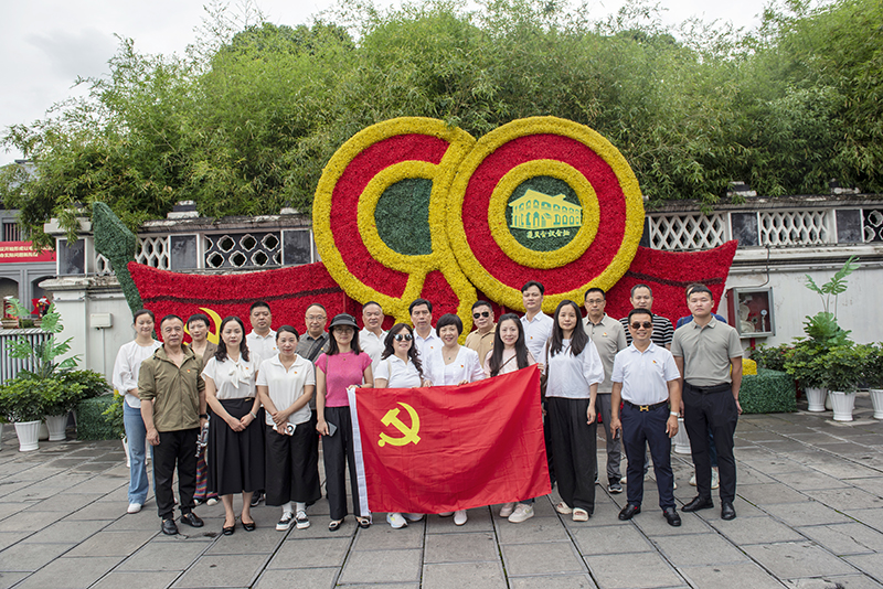 _DSC5983.jpg _DSC5983.jpg